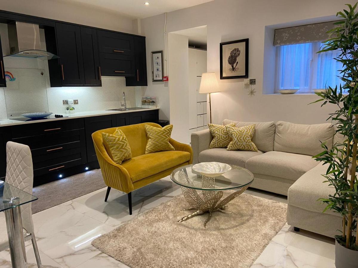 Апартаменти Elegant 2 Bed Flat In Chiswick Лондон Екстер'єр фото